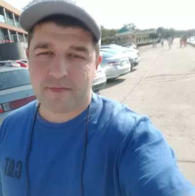 Объявление Хлопець