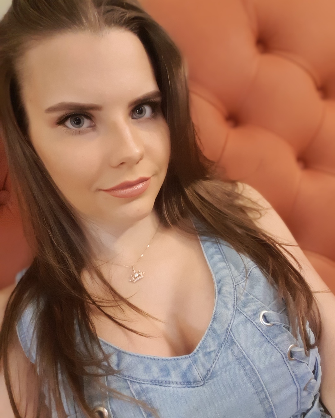Объявление Ruby Knox